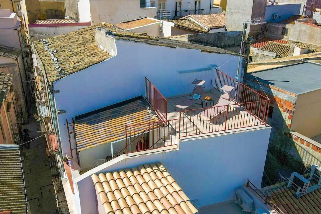 Casa Charm Rosaapartmentsortigia Syracuse Bagian luar foto