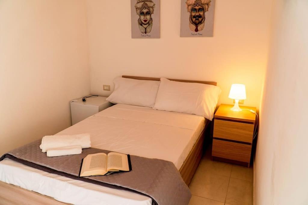 Casa Charm Rosaapartmentsortigia Syracuse Bagian luar foto