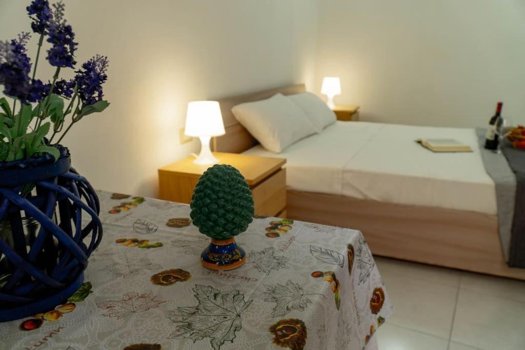 Casa Charm Rosaapartmentsortigia Syracuse Bagian luar foto